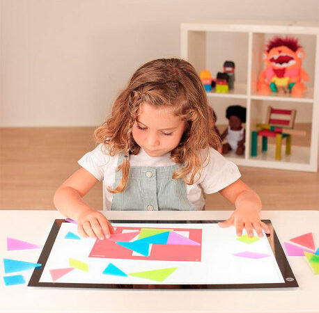 Tangram translúcido - Image 3