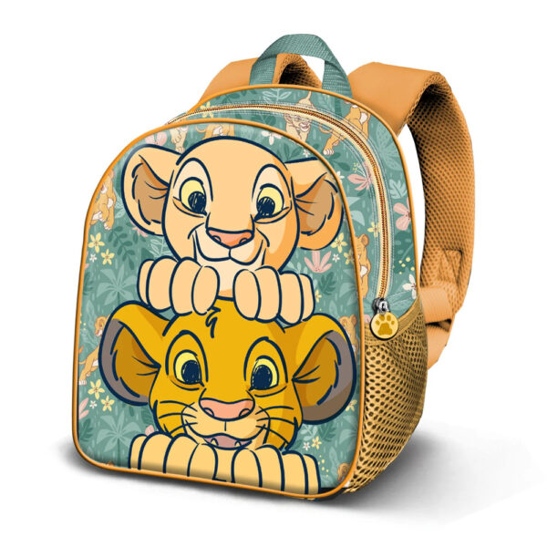 Compre a Mochila Pré-Escolar 3D O Rei Leão da Karactermania! Design tridimensional com Simba e Nala, alças acolchoadas e tamanho ideal para a creche. Envio rápido